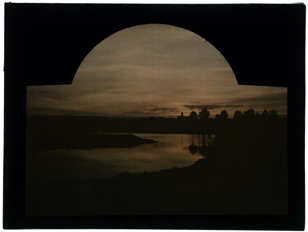 Coucher De Soleil Sur La Rivière ÉNSAD Nancy Autochromes