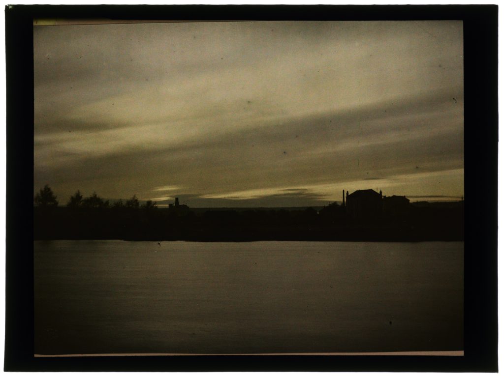 Coucher De Soleil Sur La Rivière ÉNSAD Nancy Autochromes